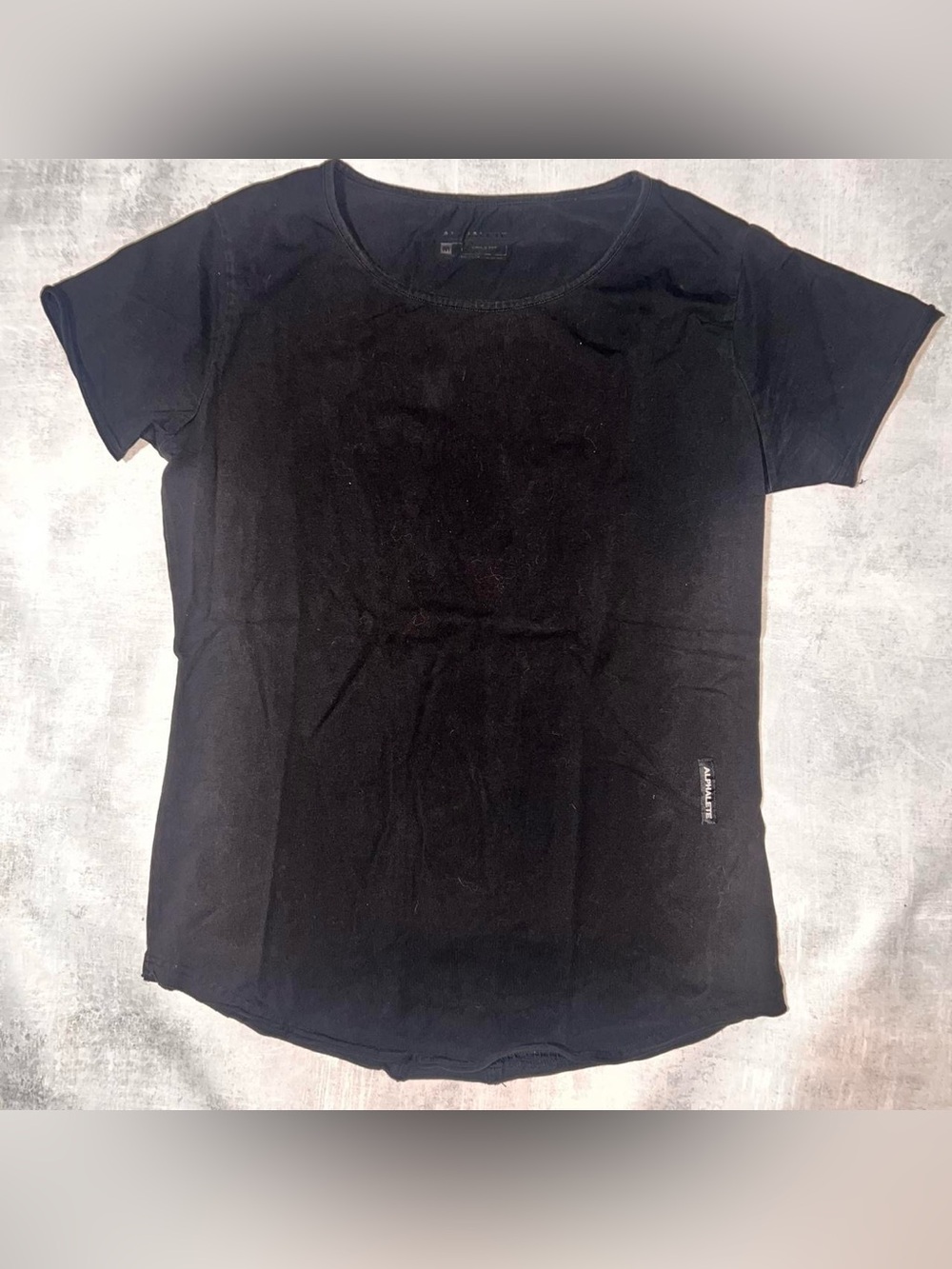 Alphalete black scoop tee